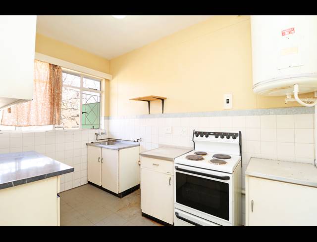 834M² BUSINESS FOR SALE IN MELVILLE